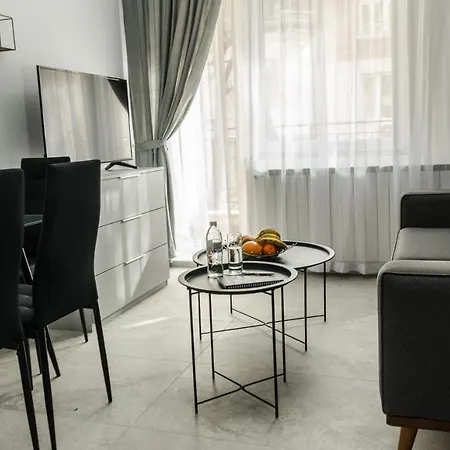 דירה Coop Apartments, סופיה