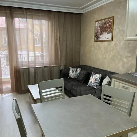 Coop Apartments, דירה *